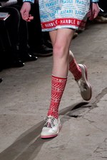 ミントデザインズ 2012-13 秋冬コレクション - 壊れやすい陶器やガラスのイメージをモダンでポップに表現｜写真61