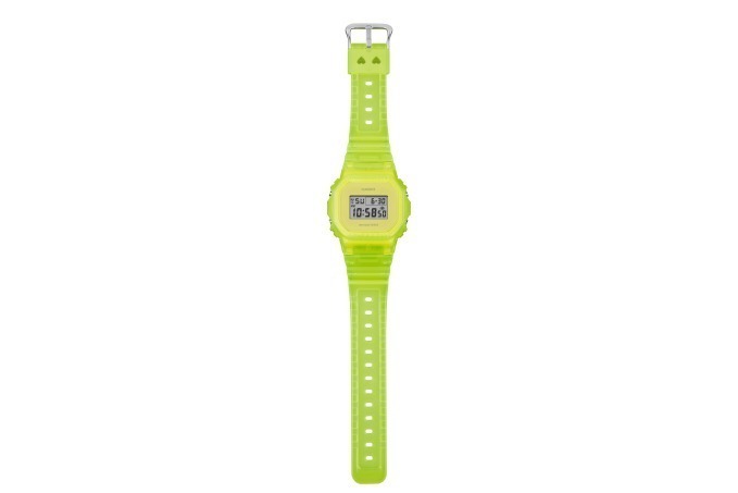 G-SHOCK生みの親伊部菊雄×NIGOのコラボウォッチ、スケルトン樹脂で再現するビビッドなカラー｜写真3