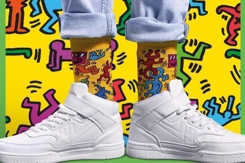 二子玉川｜ハッピーソックス×キース・ヘリング、バレンタインがテーマのポップなソックスとアンダーウェア