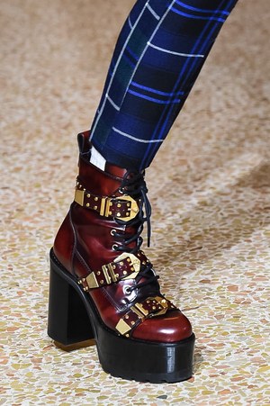 ヴェルサーチ2018年秋冬メンズコレクション  - 心温まる、豪華絢爛な原点回帰｜写真14