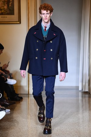 ヴェルサーチ2018年秋冬メンズコレクション  - 心温まる、豪華絢爛な原点回帰｜写真25
