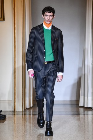 ヴェルサーチ2018年秋冬メンズコレクション  - 心温まる、豪華絢爛な原点回帰｜写真38