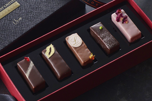 ルワンジュ東京のバレンタイン、新感覚「ギモーヴショコラ」マシュマロ＆ゼリーの食感を一度に