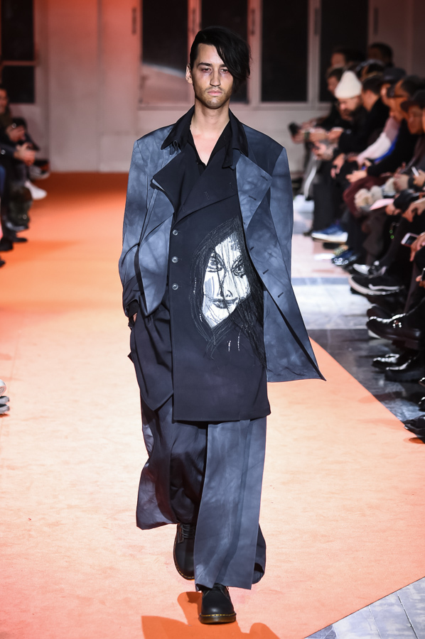 ヨウジヤマモト(Yohji Yamamoto) 2018-19年秋冬メンズコレクション  - 写真22