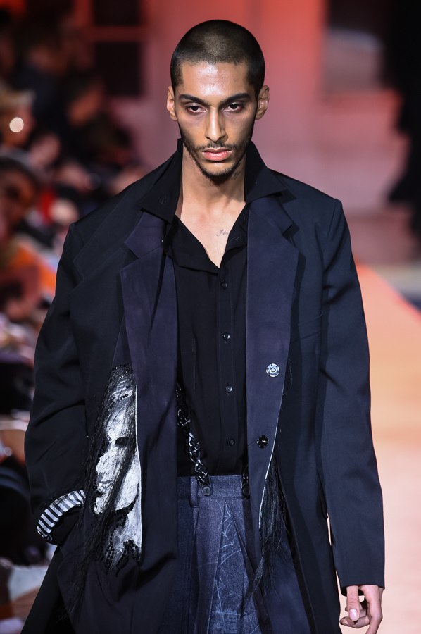 ヨウジヤマモト(Yohji Yamamoto) 2018-19年秋冬メンズコレクション  - 写真4