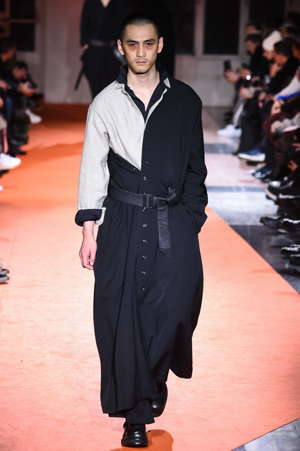 ヨウジヤマモト(Yohji Yamamoto) 2018-19年秋冬メンズコレクション  - 写真26