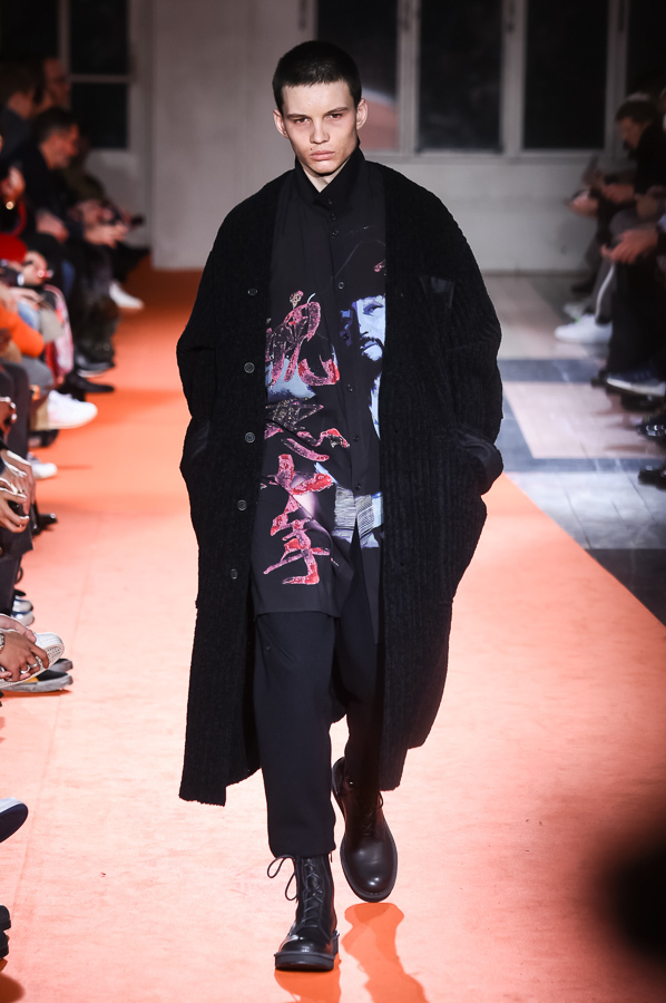 ヨウジヤマモト(Yohji Yamamoto) 2018-19年秋冬メンズコレクション  - 写真57