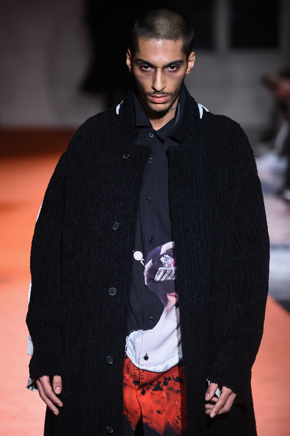 ヨウジヤマモト(Yohji Yamamoto) 2018-19年秋冬メンズコレクション ディテール - 写真28