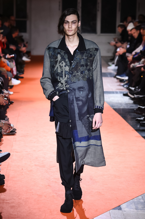 ヨウジヤマモト(Yohji Yamamoto) 2018-19年秋冬メンズコレクション  - 写真49