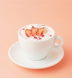 カフェ＆ブックス ビブリオテークで苺フェア、あまおうパンケーキ＆苺のホットドリンクなど集結｜写真9