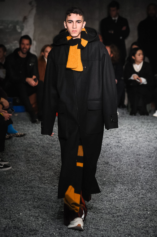 マルニ(MARNI) 2018-19年秋冬メンズコレクション  - 写真16