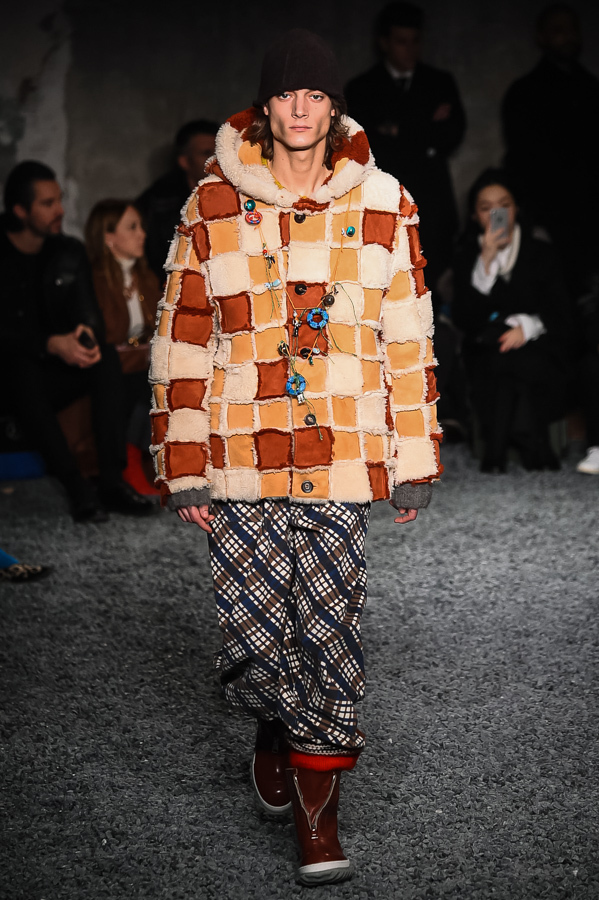 マルニ(MARNI) 2018-19年秋冬メンズコレクション シルエット - 写真17