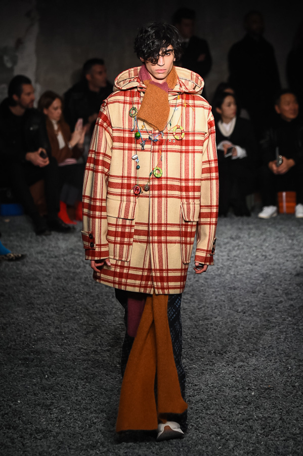 マルニ(MARNI) 2018-19年秋冬メンズコレクション シルエット - 写真18