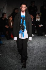 マルニ 2018-19年秋冬メンズコレクション - 自由を謳歌する答えのない旅｜写真2