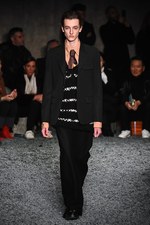 マルニ 2018-19年秋冬メンズコレクション - 自由を謳歌する答えのない旅｜写真7