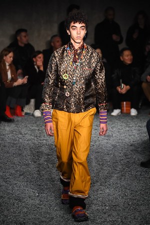 マルニ 2018-19年秋冬メンズコレクション - 自由を謳歌する答えのない旅｜写真32