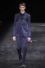 ニール バレット(Neil Barrett) 記号性｜写真3