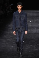 ニール バレット(Neil Barrett) 記号性｜写真19