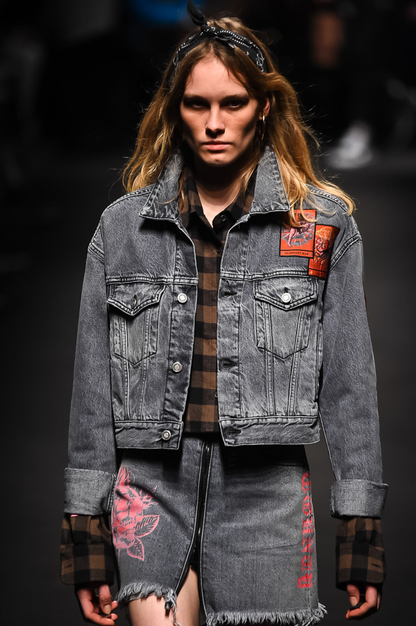 マルセロ・ブロン カウンティ・オブ・ミラン 2018-19年秋冬<span>コレクション</span> - 写真31
