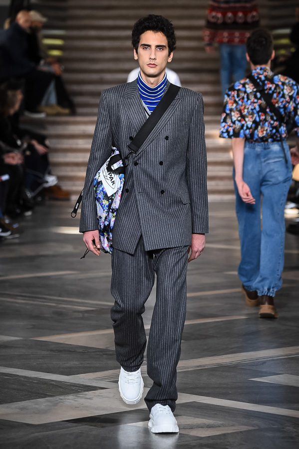 エムエスジーエム(MSGM) 2018-19年秋冬メンズコレクション  - 写真30