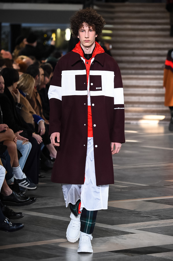 エムエスジーエム(MSGM) 2018-19年秋冬メンズコレクション  - 写真47