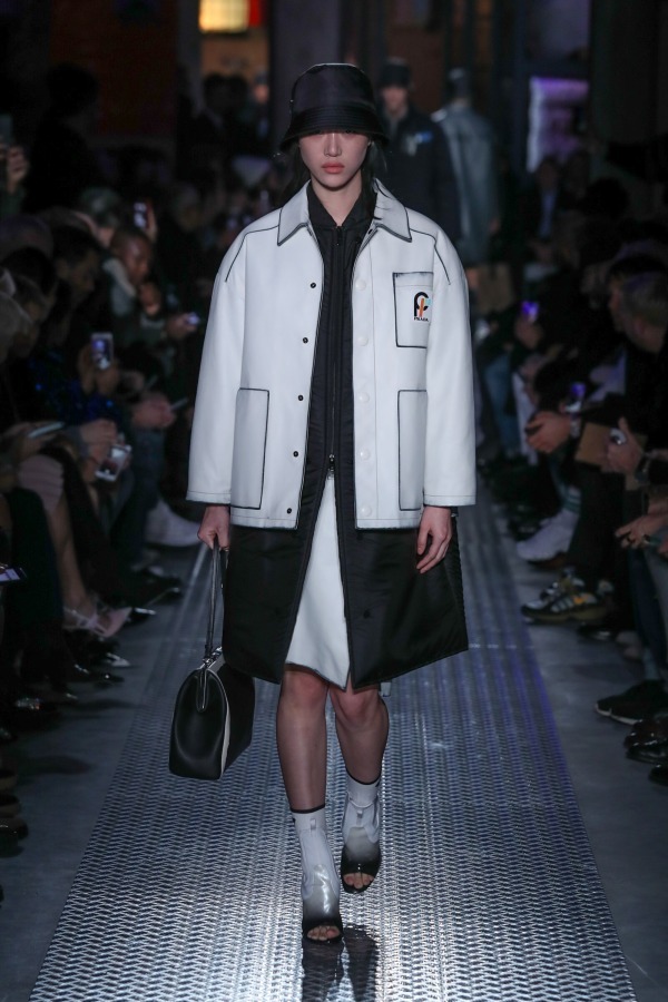 プラダ(PRADA) 2018-19年秋冬ウィメンズ&メンズコレクション  - 写真11