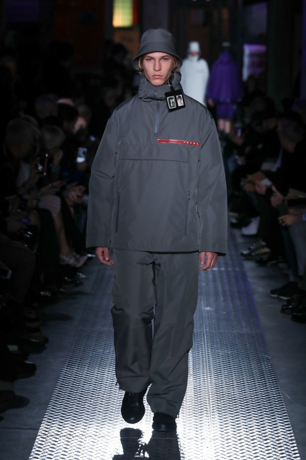 プラダ(PRADA) 2018-19年秋冬ウィメンズ&メンズコレクション