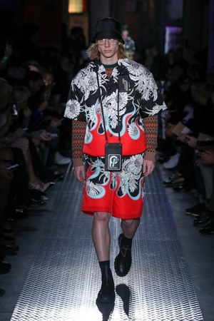 プラダ(PRADA) 2018-19年秋冬ウィメンズ&メンズコレクション  - 写真27