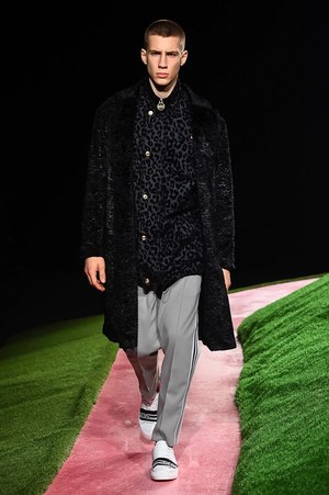 ジーシーディーエス(GCDS) 2018-19年秋冬ウィメンズ&メンズコレクション  - 写真19