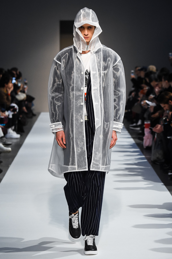 ヨシオクボ 2018-19年秋冬<span>コレクション</span> - 写真6