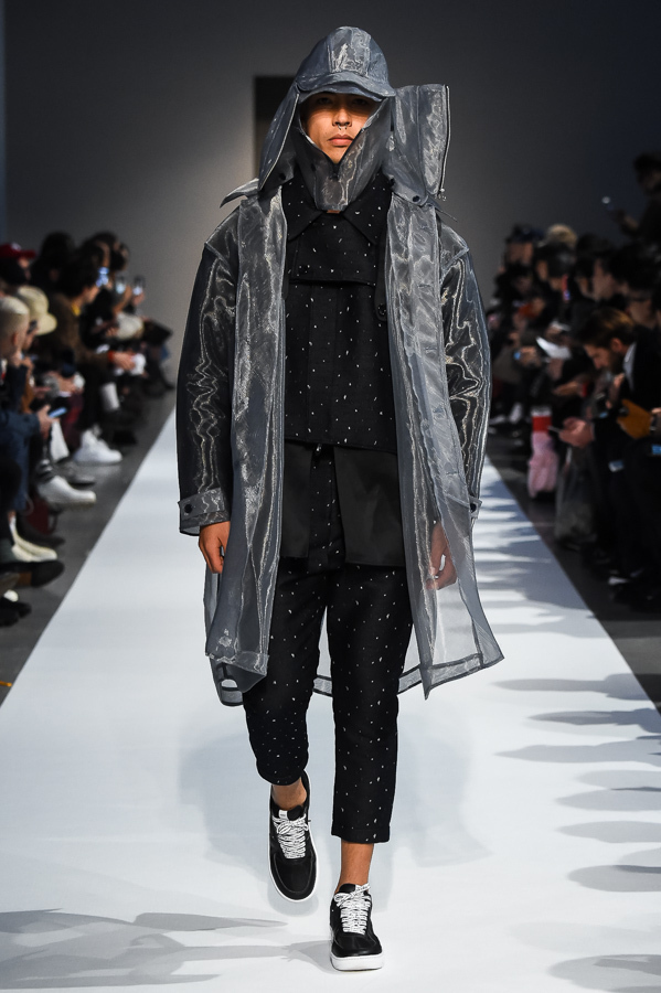 ヨシオクボ 2018-19年秋冬<span>コレクション</span> - 写真7