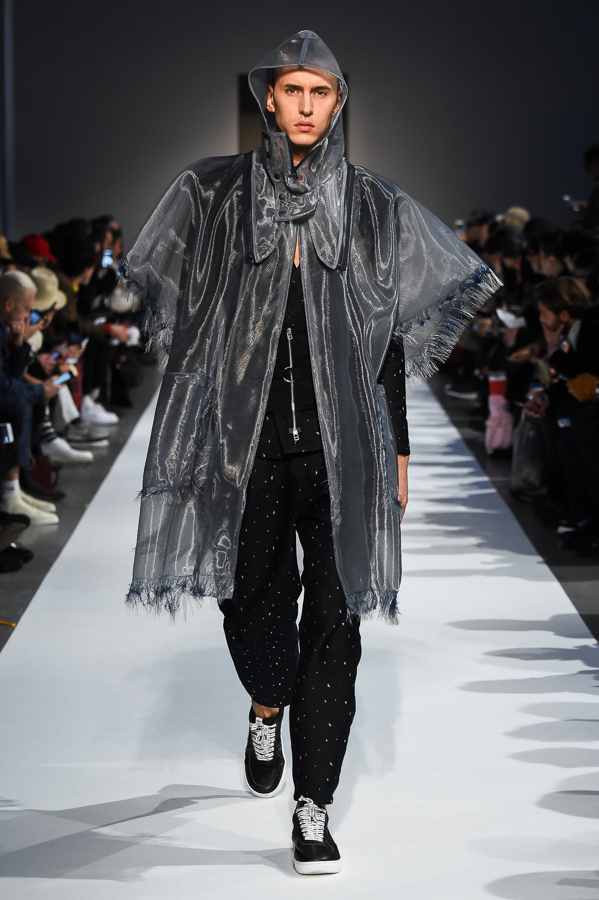 ヨシオクボ 2018-19年秋冬<span>コレクション</span> - 写真13