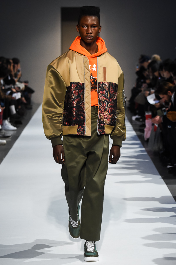 ヨシオクボ 2018-19年秋冬<span>コレクション</span> - 写真24