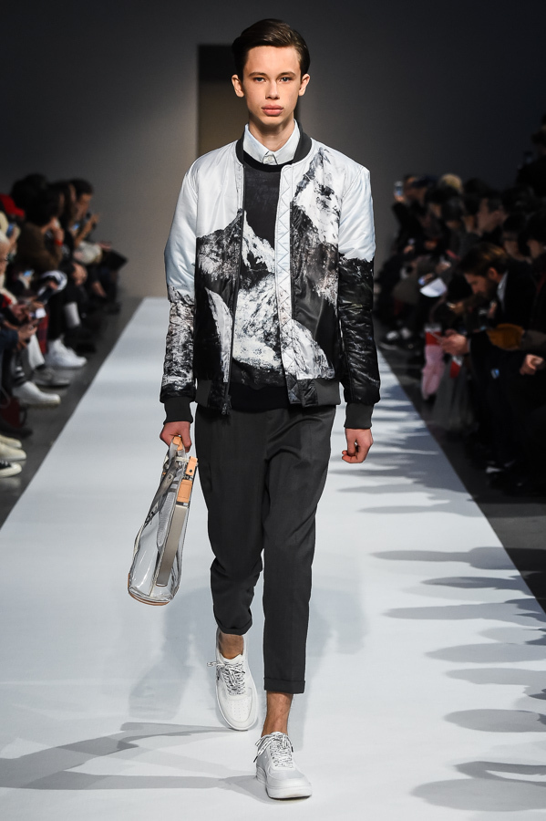 ヨシオクボ 2018-19年秋冬<span>コレクション</span> - 写真32