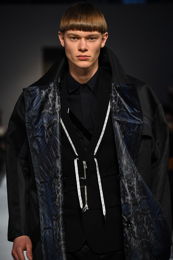 ヨシオクボ 2018-19年秋冬<span>コレクション</span> - 写真48