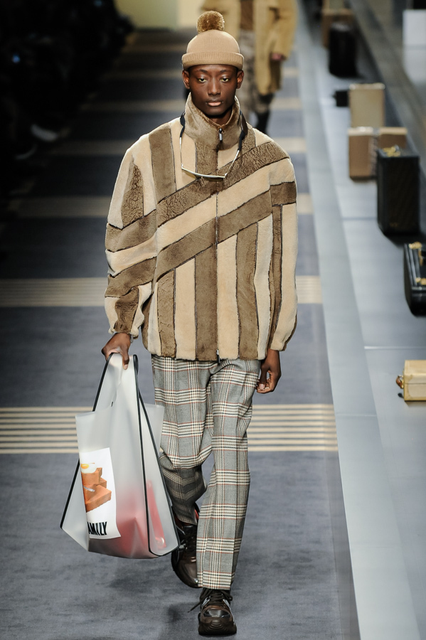 フェンディ(FENDI) 2018-19年秋冬メンズコレクション  - 写真53