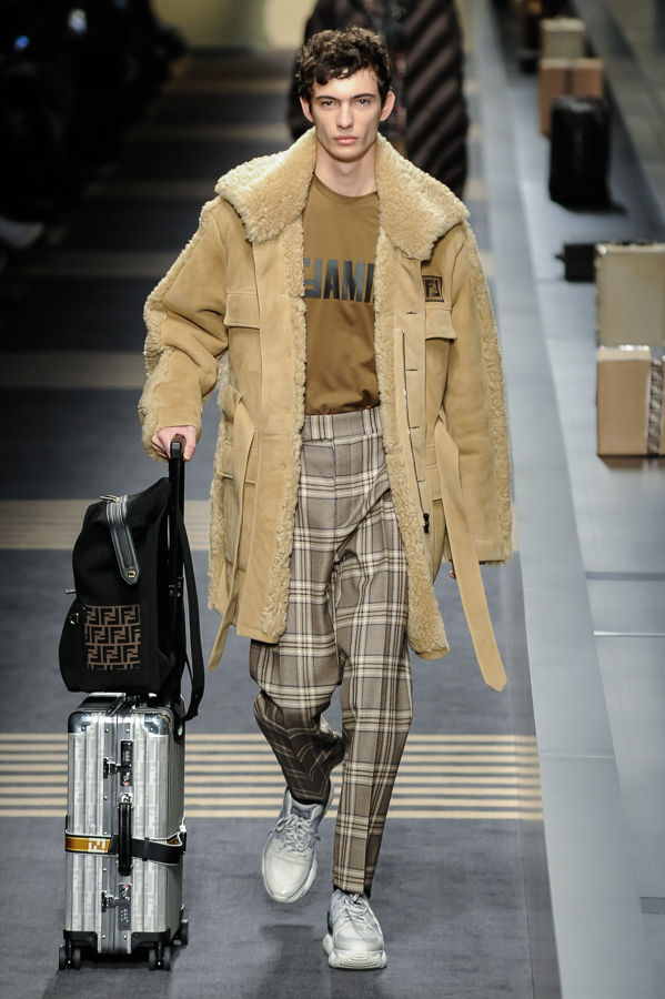 フェンディ(FENDI) 2018-19年秋冬メンズコレクション  - 写真54