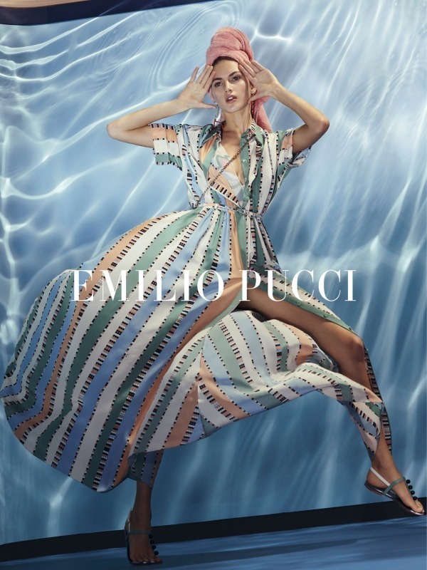 エミリオ・プッチ(EMILIO PUCCI) スイミングプール｜写真1