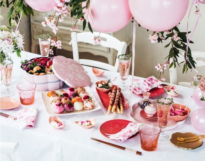 桜のテーブルウェア＆雑貨がアフタヌーンティー・リビングから - 花見パーティーを部屋の中で | 写真