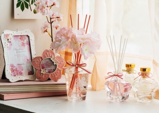 桜のテーブルウェア＆雑貨がアフタヌーンティー・リビングから - 花見パーティーを部屋の中で｜写真2