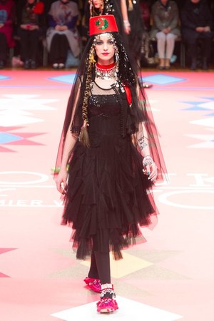 トクコプルミエヴォル 2012年秋冬コレクション - ファンタジックなトルコの旅｜写真6