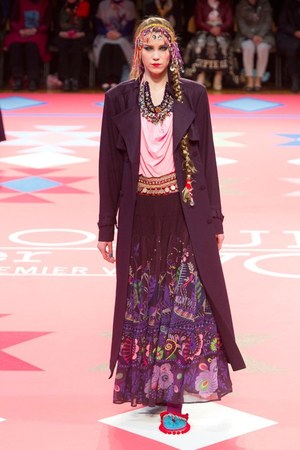 トクコプルミエヴォル 2012年秋冬コレクション - ファンタジックなトルコの旅｜写真40