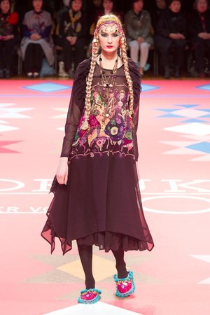 トクコプルミエヴォル 2012年秋冬コレクション - ファンタジックなトルコの旅｜写真45