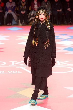 トクコプルミエヴォル 2012年秋冬コレクション - ファンタジックなトルコの旅｜写真61