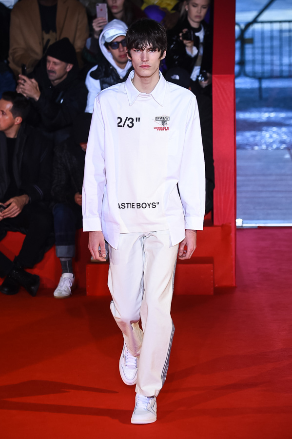 オフ-ホワイト (OFF-WHITE) 2018-19年秋冬ウィメンズ&メンズコレクション シルエット - 写真15