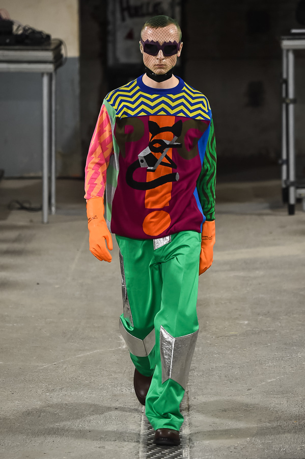 ウォルター ヴァン ベイレンドンク(Walter Van Beirendonck) 2018-19年秋冬メンズコレクション  - 写真47