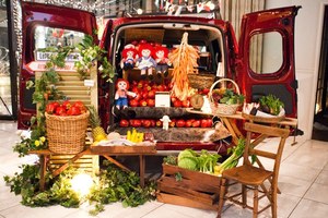 代官山 蔦屋書店×ルノー・ジャポンの3日間限定のコラボレーションショップがオープン｜写真1