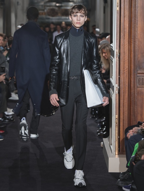 ヴァレンティノ(VALENTINO) 2018-19年秋冬メンズコレクション  - 写真10