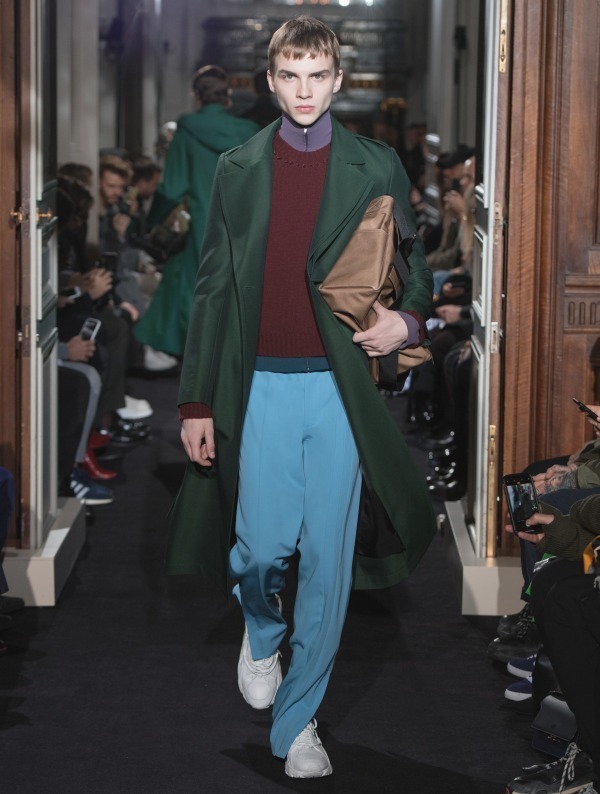 ヴァレンティノ(VALENTINO) 2018-19年秋冬メンズコレクション 