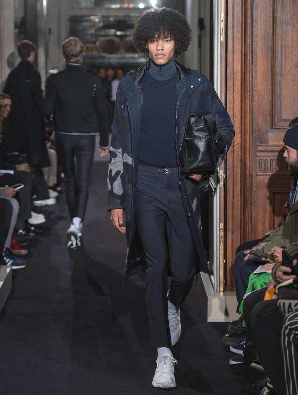 ヴァレンティノ(VALENTINO) 2018-19年秋冬メンズコレクション  - 写真57